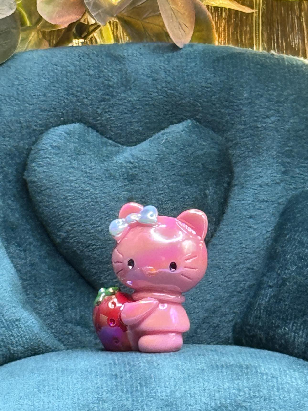 Hello Kitty Acrylic Focal Bead