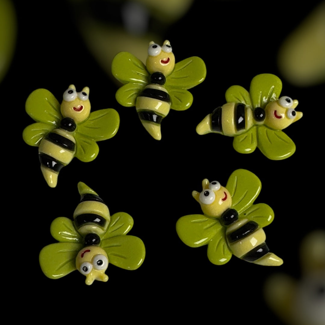 Acrylic Bee Charms (no holes) Set
