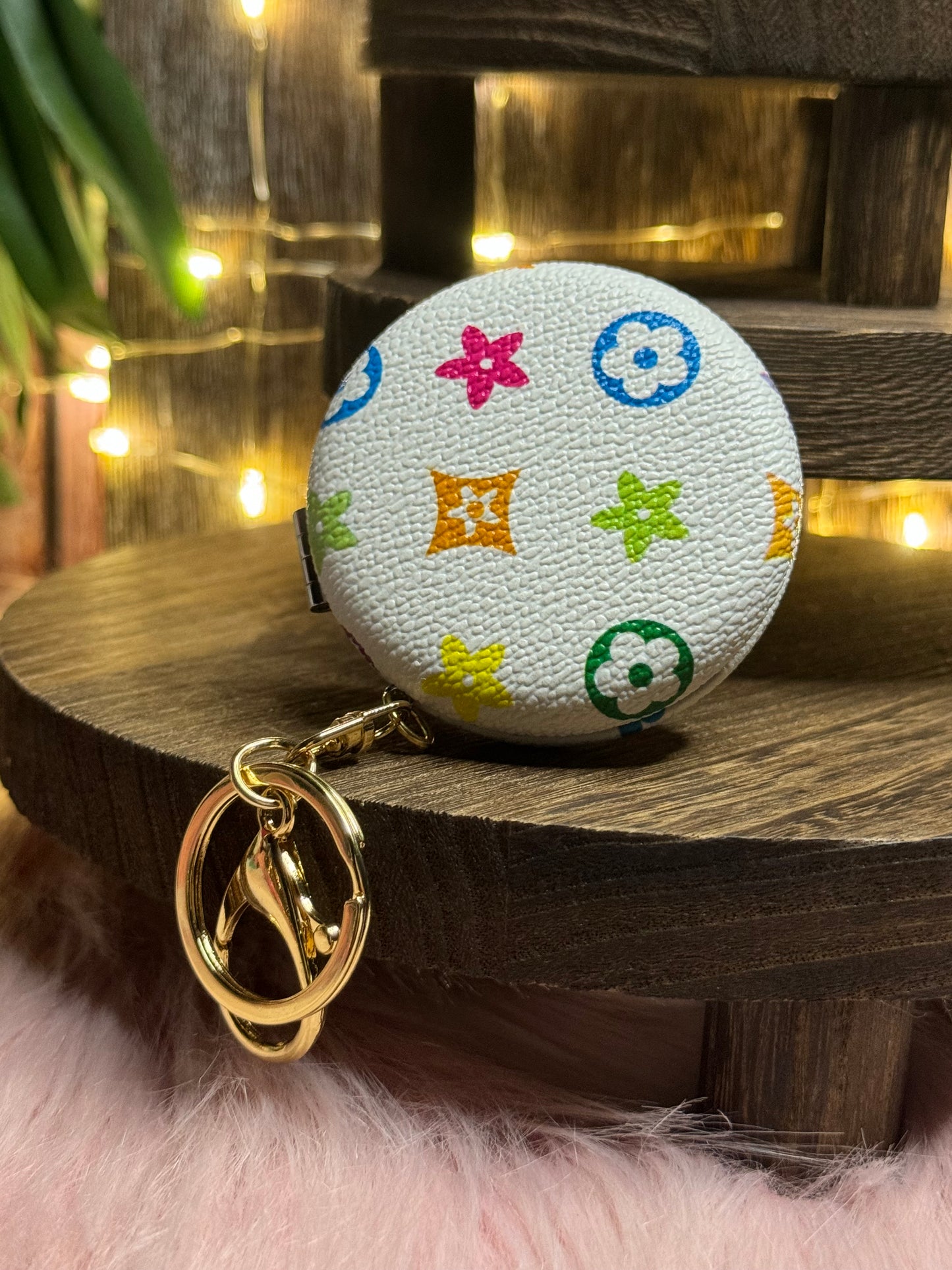 Keychain Mirror